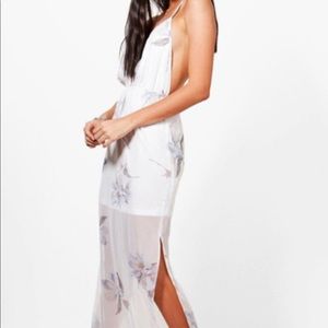 Boohoo - Strappy Floral Maxi Dress